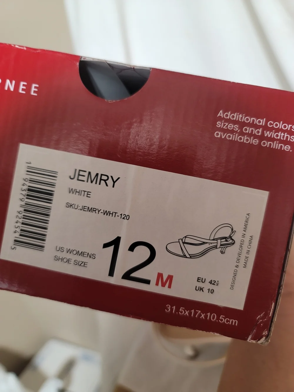 Journee Collection Jemry White Kitten Heel Sandals Size 12M NIB